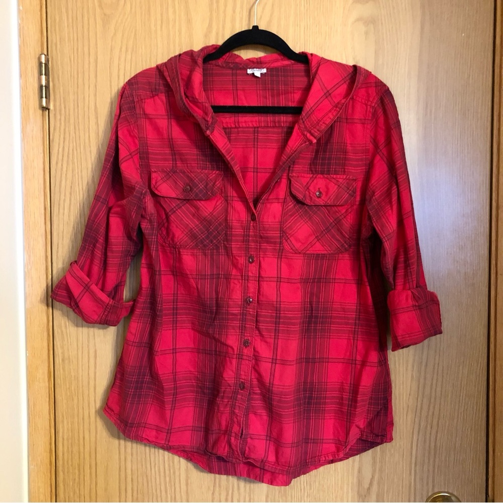 ✨2/$15-Kismet Red Plaid Button Up w. Hood - Picture 2 of 8